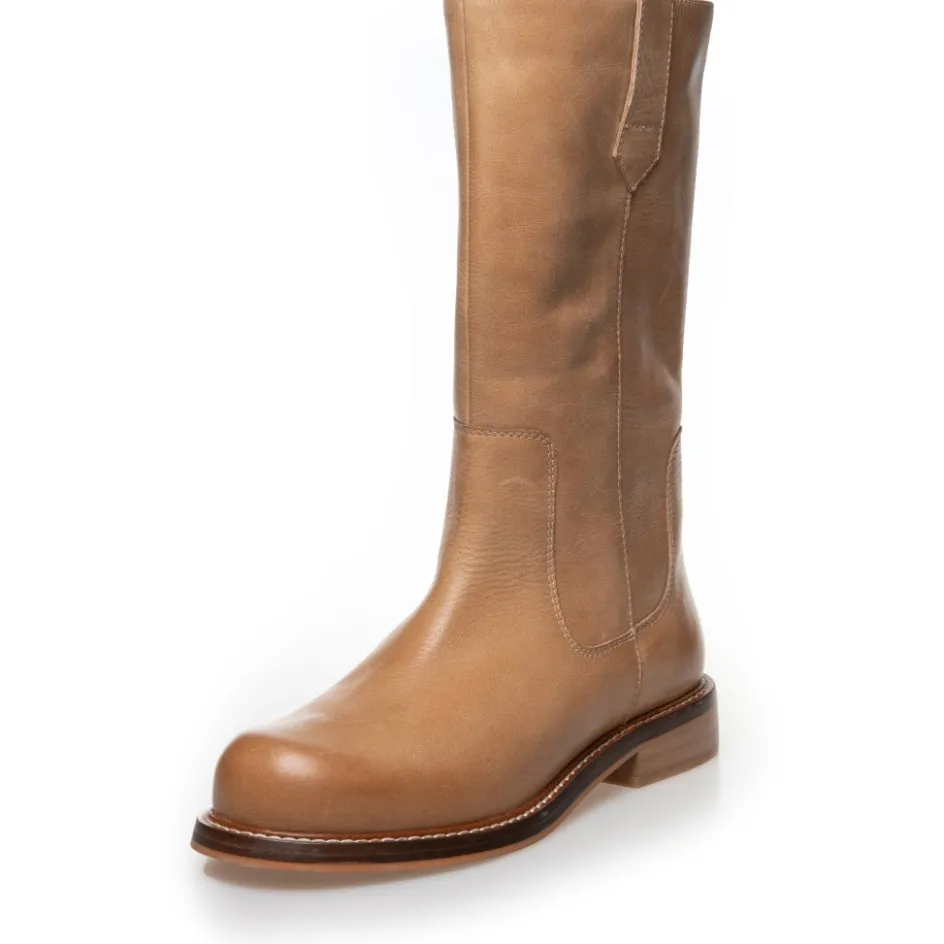 all_day__tan_3.webp Copenhagen Shoes Lange Støvler*ALL DAY - TAN Allday stoevler tan