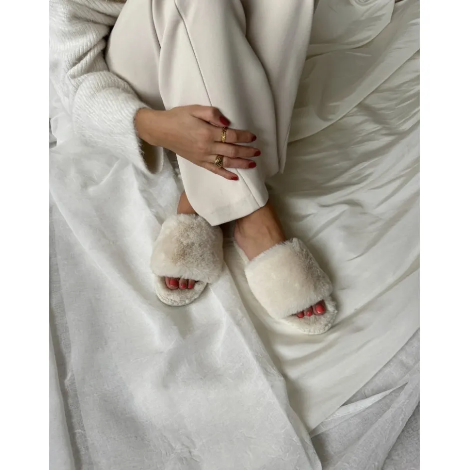 Copenhagen Shoes Hjemmesko*COSY - OFF WHITE Cosyhomeslipper off white