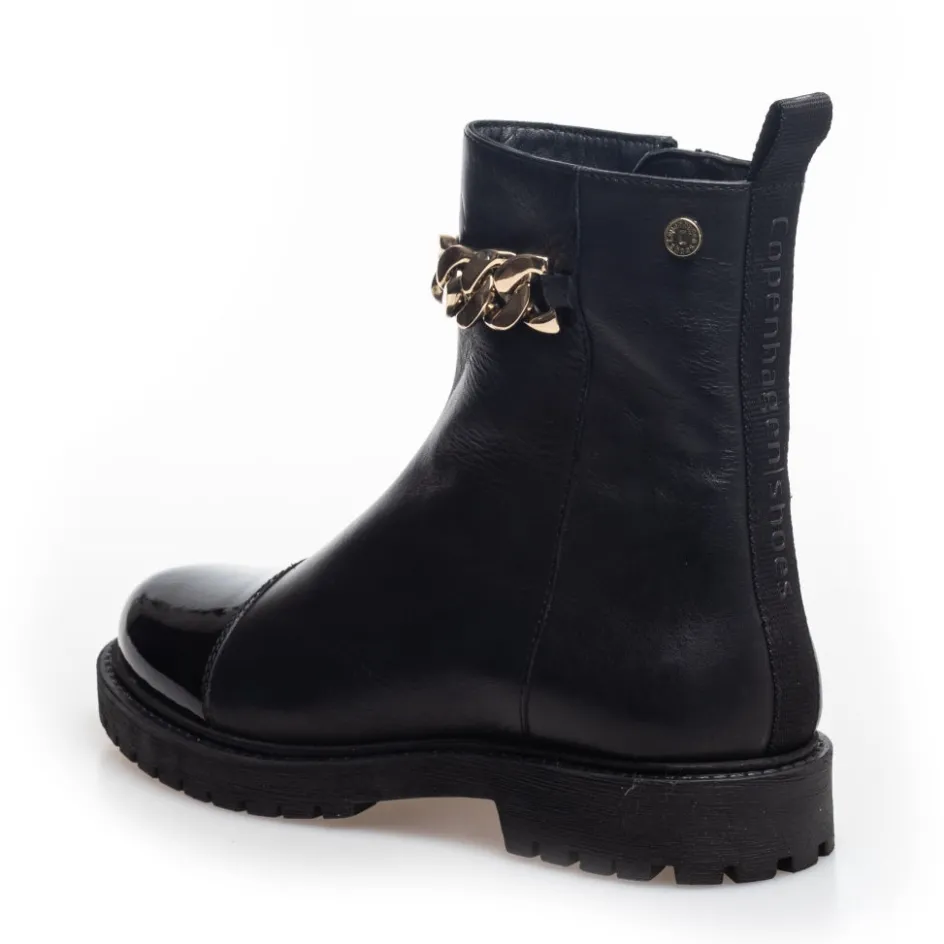 flower_eyes__blackgoldpatent_2.webp Copenhagen Shoes Ankelstøvler*FLOWER EYES - BLACK/GOLD/PATENT Flowereyes boot black gold patent