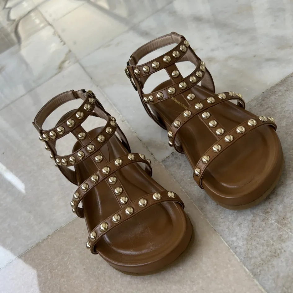 Copenhagen Shoes Flade Sandaler*GLORIE NIGHT - COGNAC Glorienight sandal cognac