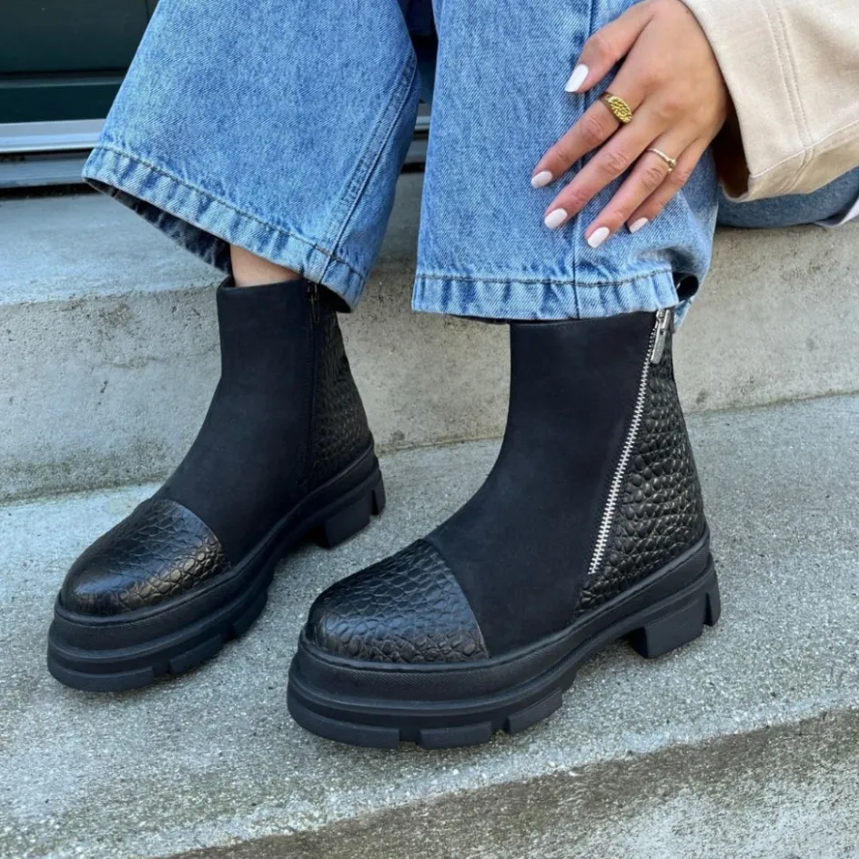 Copenhagen Shoes Chelsea Boots | Ankelstøvler*GOOD VIBES ONLY - BLACK Goodvibes only stoevler black