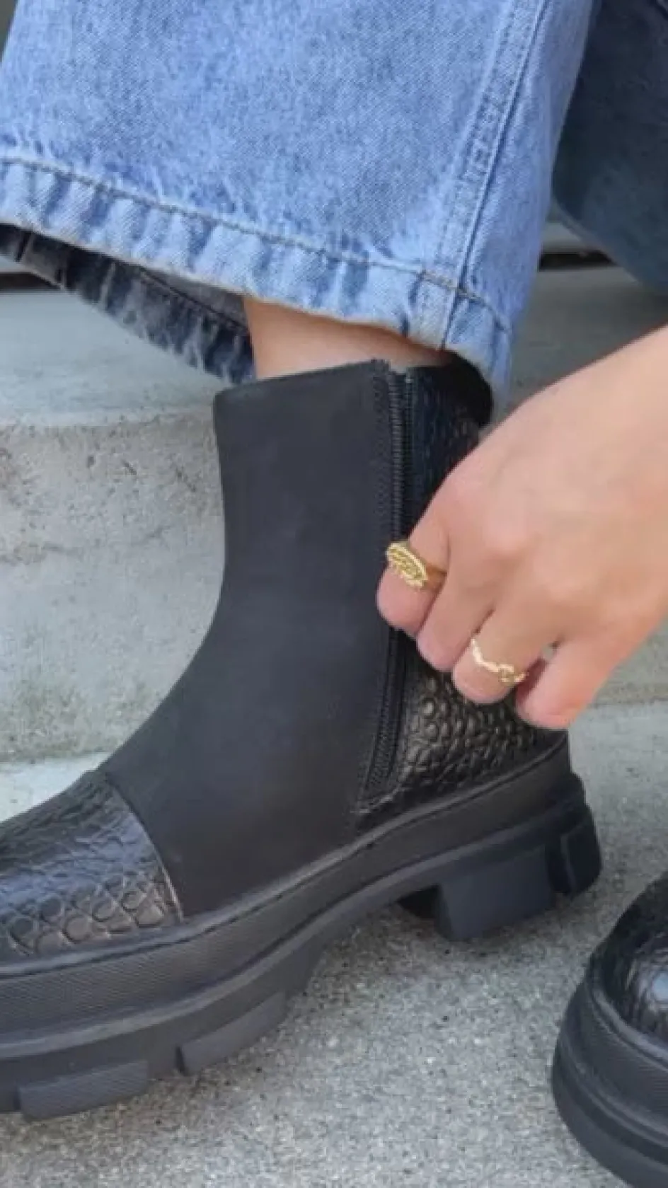 good_vibes_only__black_3.webp Copenhagen Shoes Chelsea Boots | Ankelstøvler*GOOD VIBES ONLY - BLACK Goodvibes only stoevler black