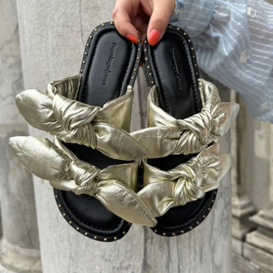Copenhagen Shoes Flade Sandaler*I FEEL IT - Gold