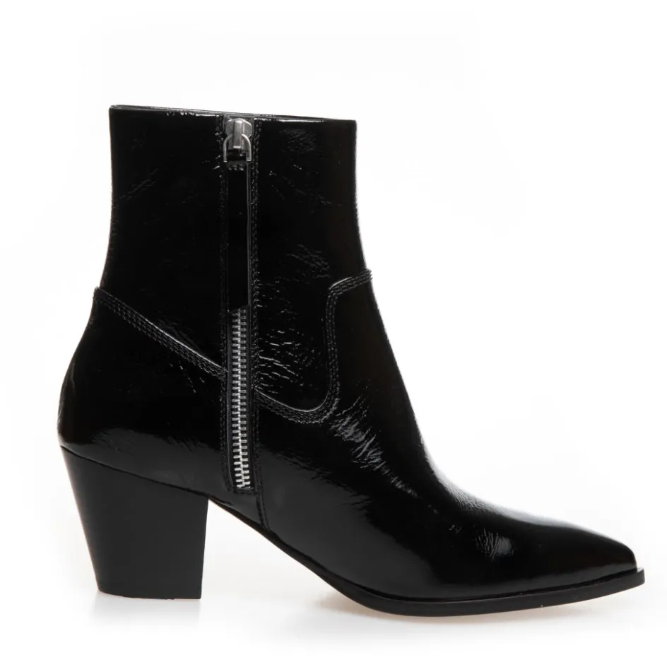 its_all_about_walking__patent__black_patent_7.webp Copenhagen Shoes Ankelstøvler*IT'S ALL ABOUT WALKING - PATENT - BLACK PATENT Itsall about walking patent stoevler black patent