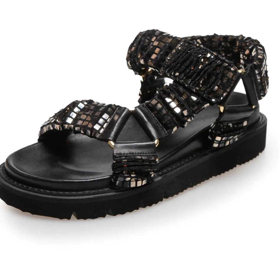 keep_walking__glitter__glitter_blackgold_6.webp Copenhagen Shoes Flade Sandaler*KEEP WALKING - GLITTER - GLITTER BLACK/GOLD Glitter black gold