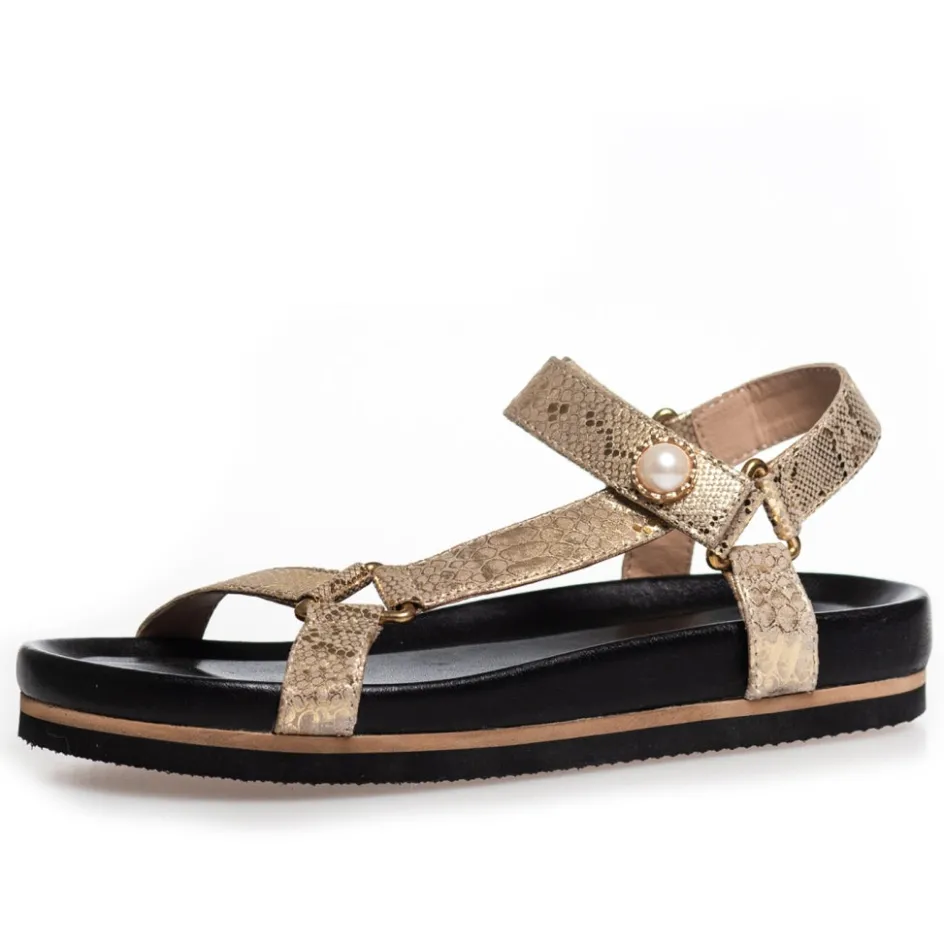 Copenhagen Shoes Flade Sandaler*LIKE A DREAM - Gold Snake Likea dream sandal gold snake
