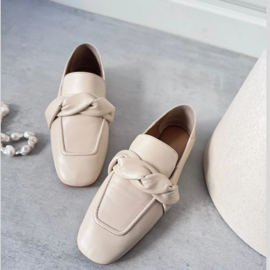 like_fairy_tales__off_white_brich_2.webp Copenhagen Shoes Loafers*LIKE FAIRY TALES - OFF WHITE (BRICH) Likefairy tales loafer off white brich