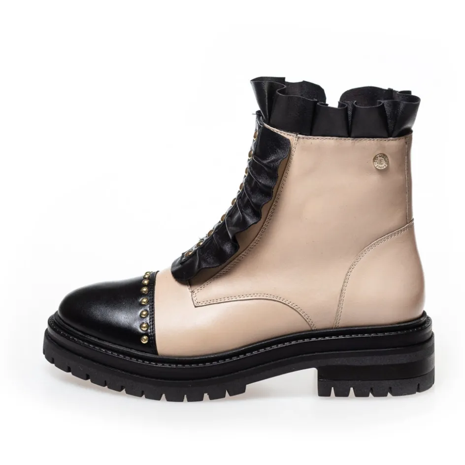 love_me_multi__beige_wblack_4.webp Copenhagen Shoes Ankelstøvler*LOVE ME MULTI - BEIGE W/BLACK Loveme multi boot beige w black