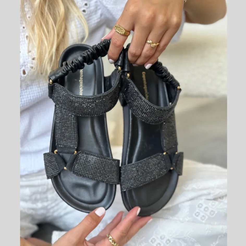 love_someone__black_2.webp Copenhagen Shoes Flade Sandaler*LOVE SOMEONE - Black