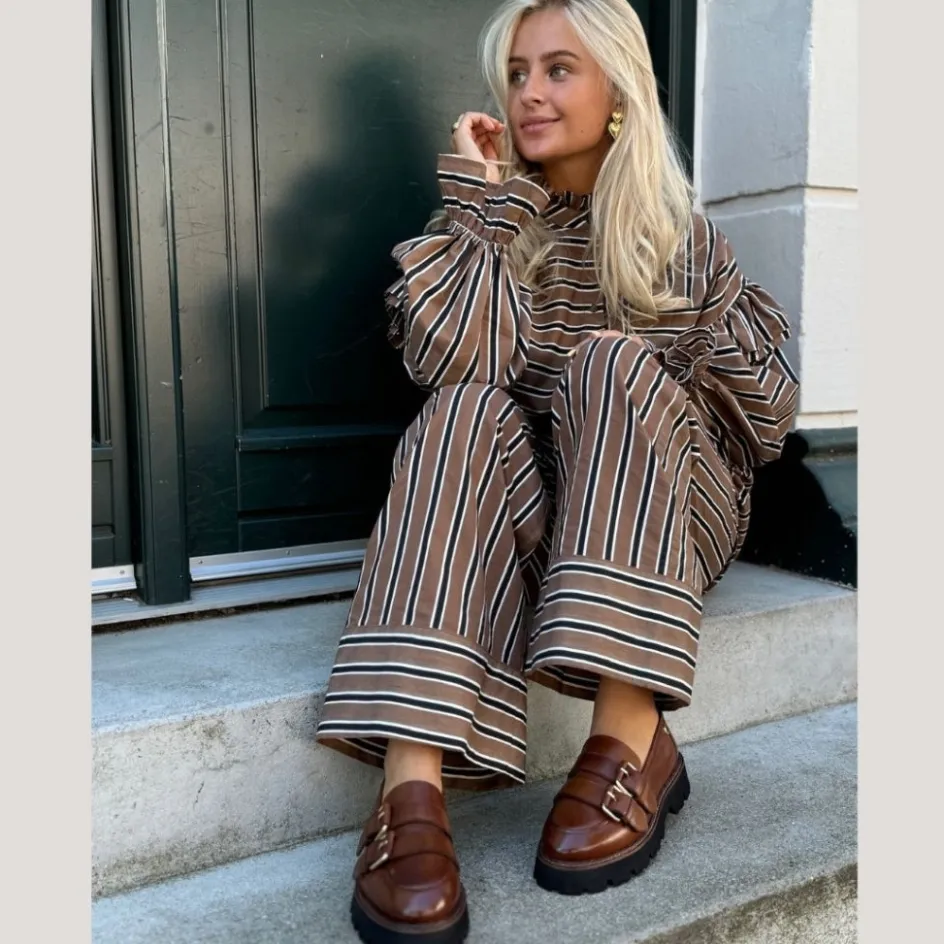 Copenhagen Shoes Loafers*MAGIC MOVE - Cognac