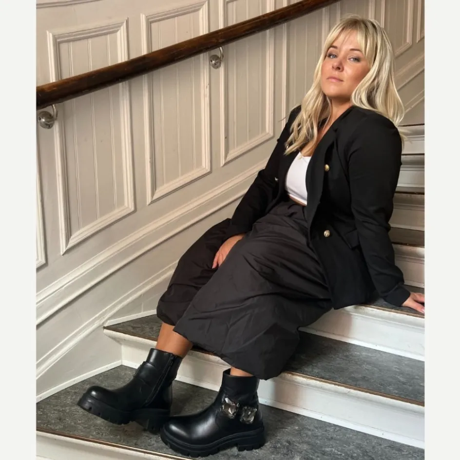 make_happy__black_14.webp Copenhagen Shoes Ankelstøvler*MAKE HAPPY - BLACK Makehappy boot black