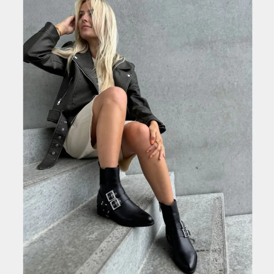make_me_fly__black_2.webp Copenhagen Shoes Ankelstøvler*MAKE ME FLY - BLACK Makeme fly boots black
