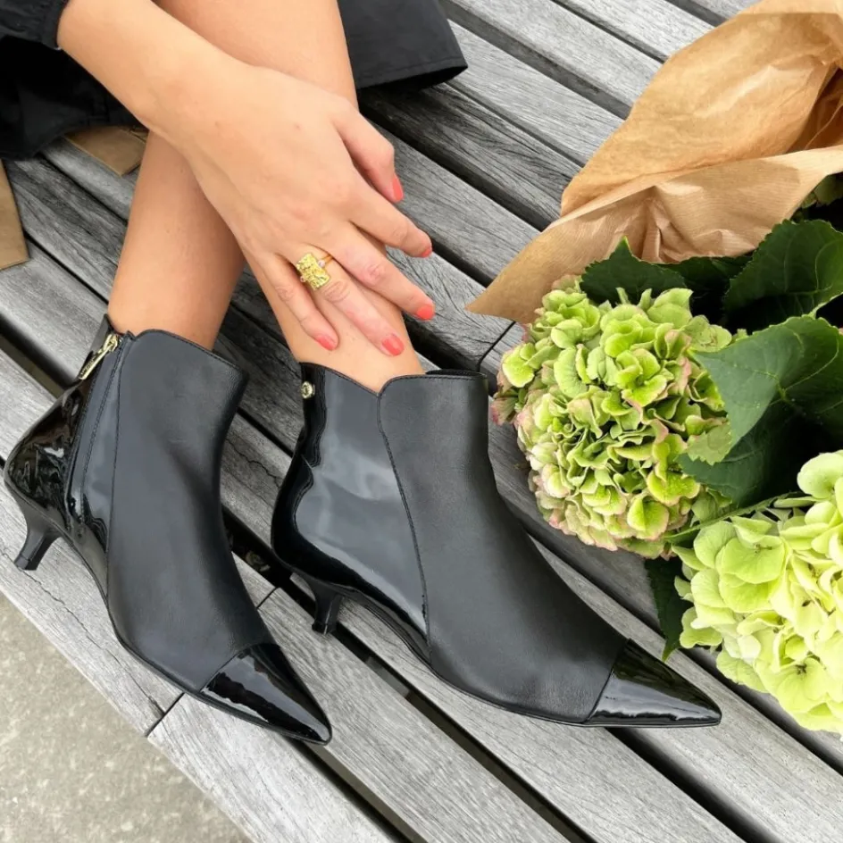 Copenhagen Shoes Støvler Med Hæl | Ankelstøvler*MILAN GIRL - BLACK PATENT Milangirl boot black patent