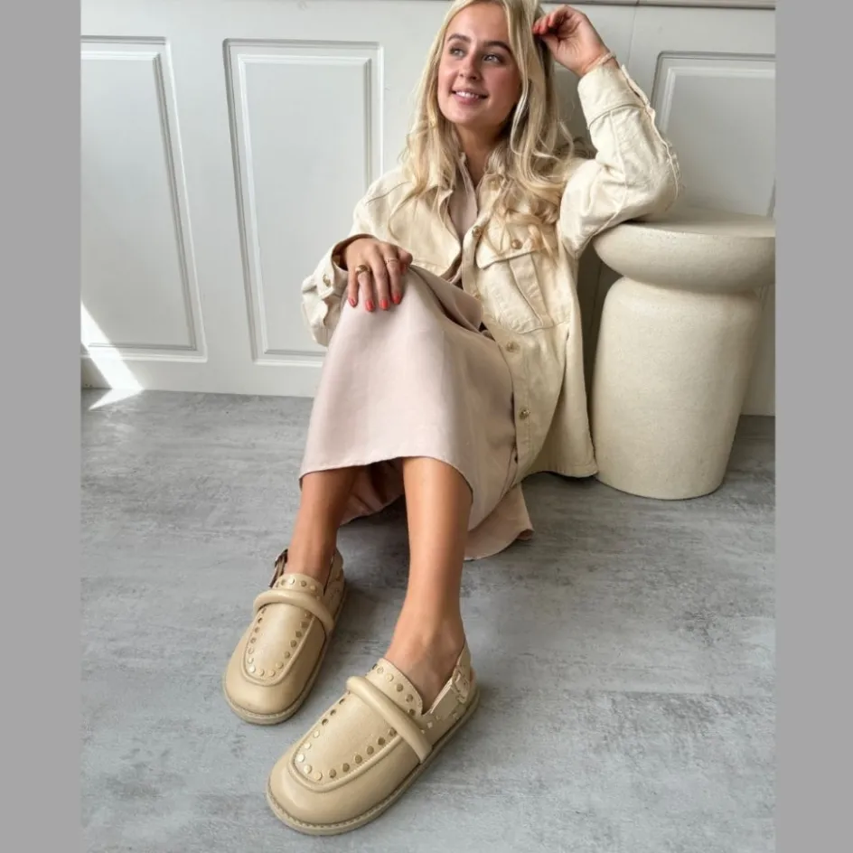 milla_shoes_leather__beige_2.webp Copenhagen Shoes Mules · Slip Ins*MILLA SHOES LEATHER - Beige