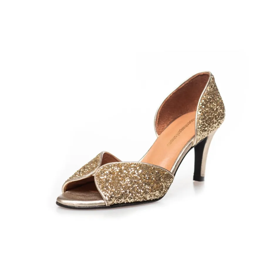 my_diamonds__gold_glitter_2.webp Copenhagen Shoes Sandaler Med Hæl | Stiletter*MY DIAMONDS - GOLD GLITTER Mydiamonds heels gold glitter