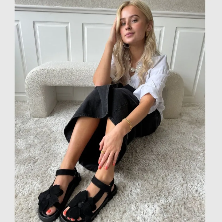 Copenhagen Shoes Flade Sandaler*MY FLOWERS - Black