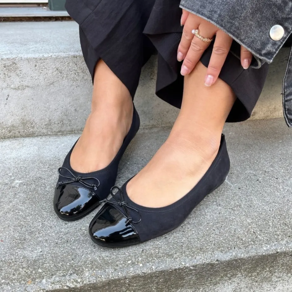 Copenhagen Shoes Ballerinasko*MY OWN BALLERINAS - NAVY/BLACK PATENT Sballet flats navy black patent