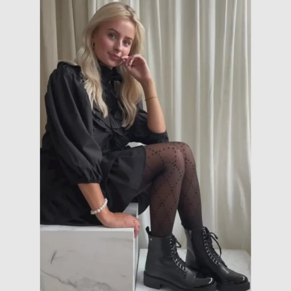 Copenhagen Shoes Ankelstøvler*NEW ROCK PATENT - BLACK/SILVER Newrock patent boot black silver