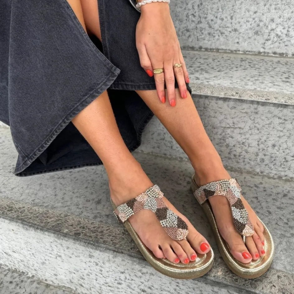 pearls_and_gold__gold_2.webp Copenhagen Shoes Flade Sandaler*PEARLS AND - Gold