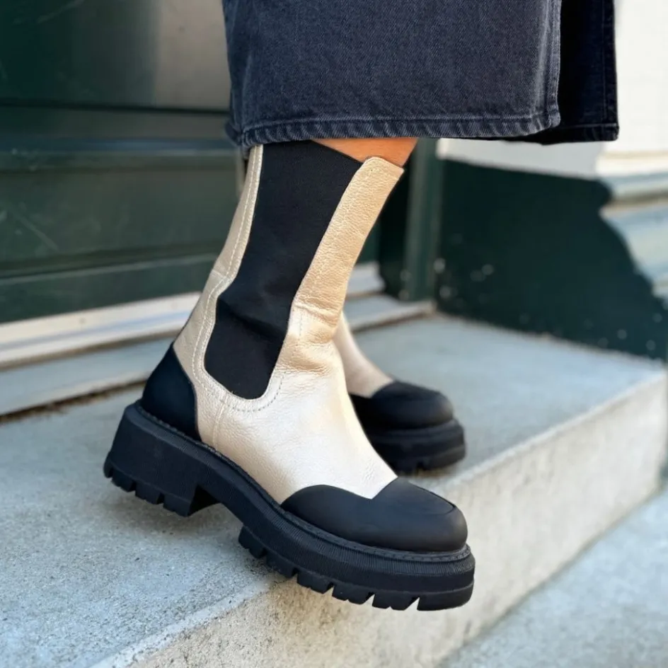 Copenhagen Shoes Ankelstøvler | Chelsea Boots*SALLY GIRL 23 - GOLD Sallygirl 23 boot gold