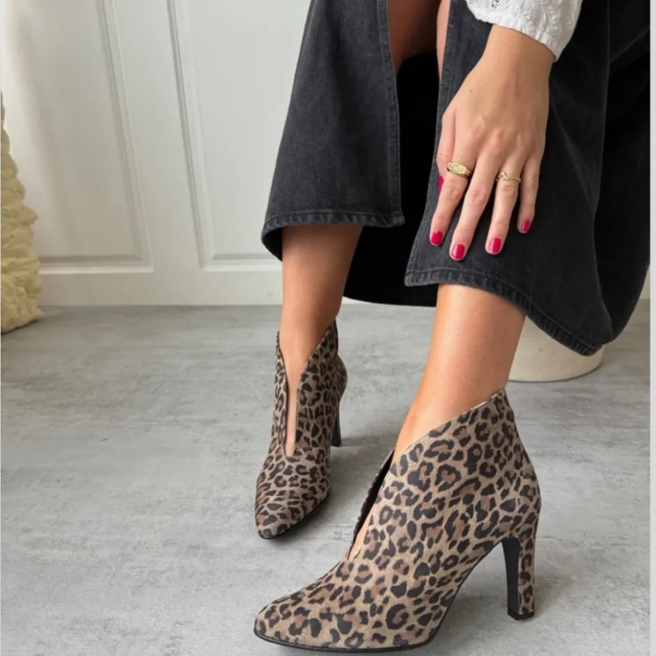 sus__lep__brown_leopard_3.webp Copenhagen Shoes Støvler Med Hæl | Ankelstøvler*SUS 21 LEP. - Brown Leopard Sus21 leopard heels brown leopard
