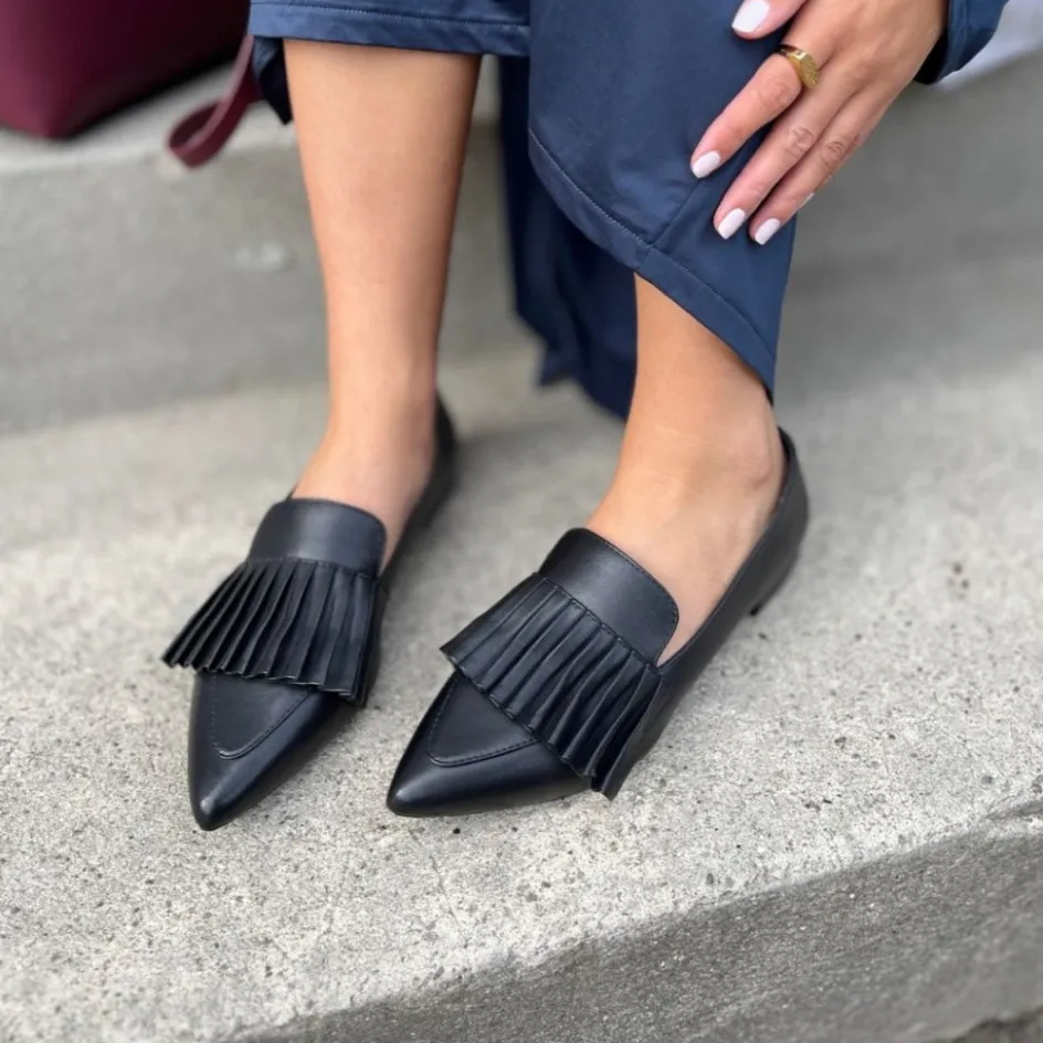 Copenhagen Shoes Loafers*THE ME LOAFER - Black