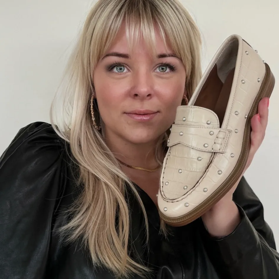the_pearl_shoe_beige__grey_morn_beige_7.webp Copenhagen Shoes Loafers*THE PEARL SHOE BEIGE - GREY MORN (BEIGE) Grey morn beige