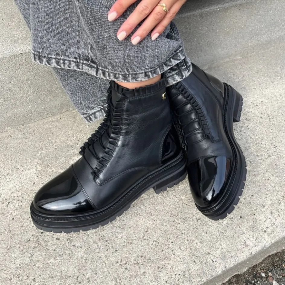 Copenhagen Shoes Ankelstøvler*THE PRETTY COLLECTION - BLACK Thepretty collection stoevler black
