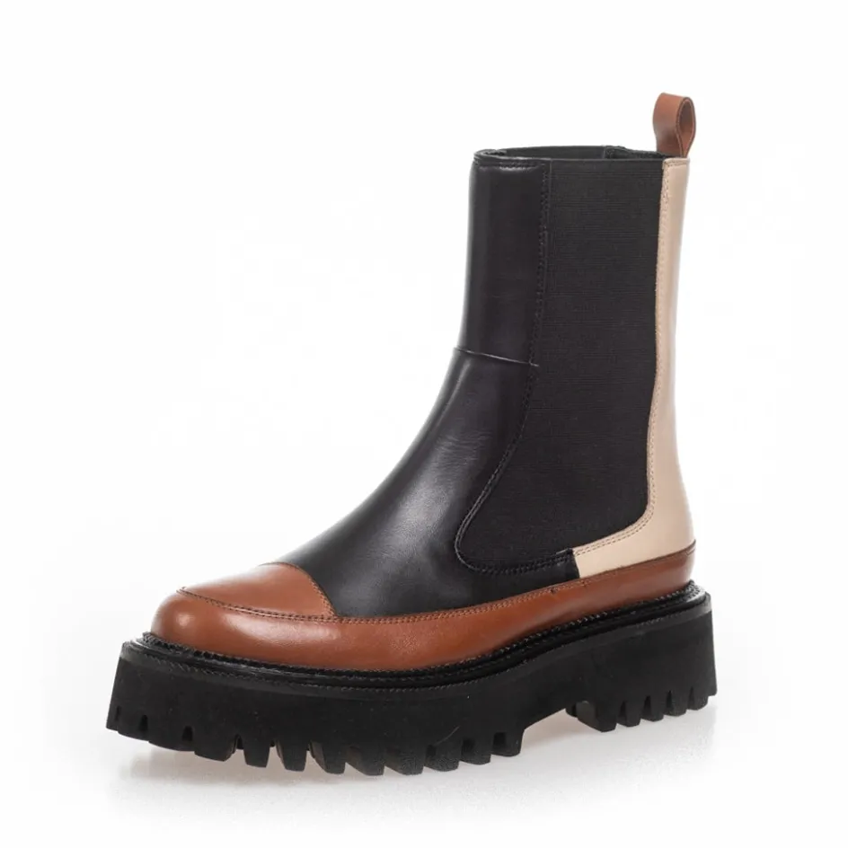 walking__black_tan_3.webp Copenhagen Shoes Chelsea Boots | Ankelstøvler*WALKING - BLACK TAN Walkingboot black tan