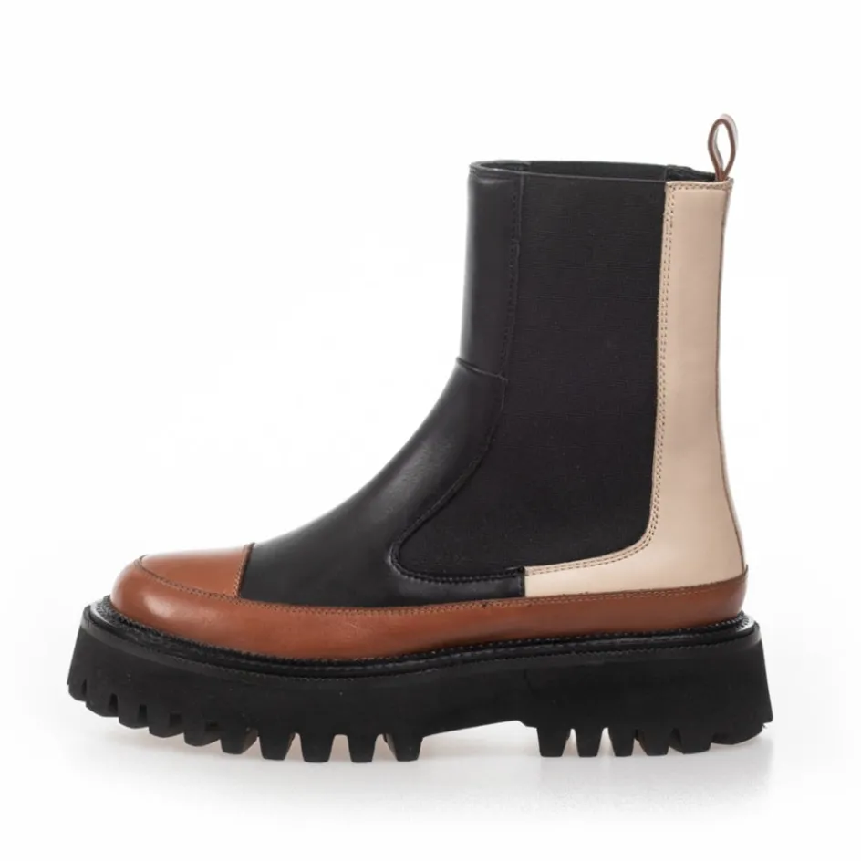walking__black_tan_6.webp Copenhagen Shoes Chelsea Boots | Ankelstøvler*WALKING - BLACK TAN Walkingboot black tan