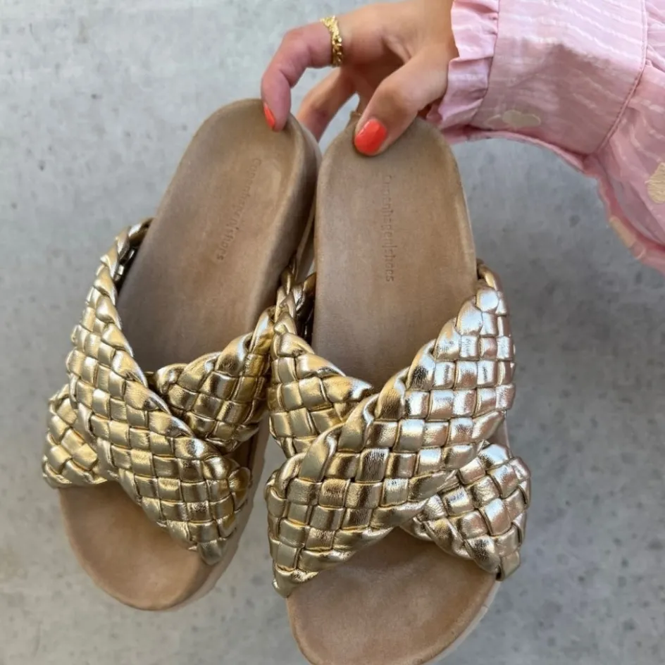 Copenhagen Shoes Flade Sandaler*WHEN THE BEACH - Gold