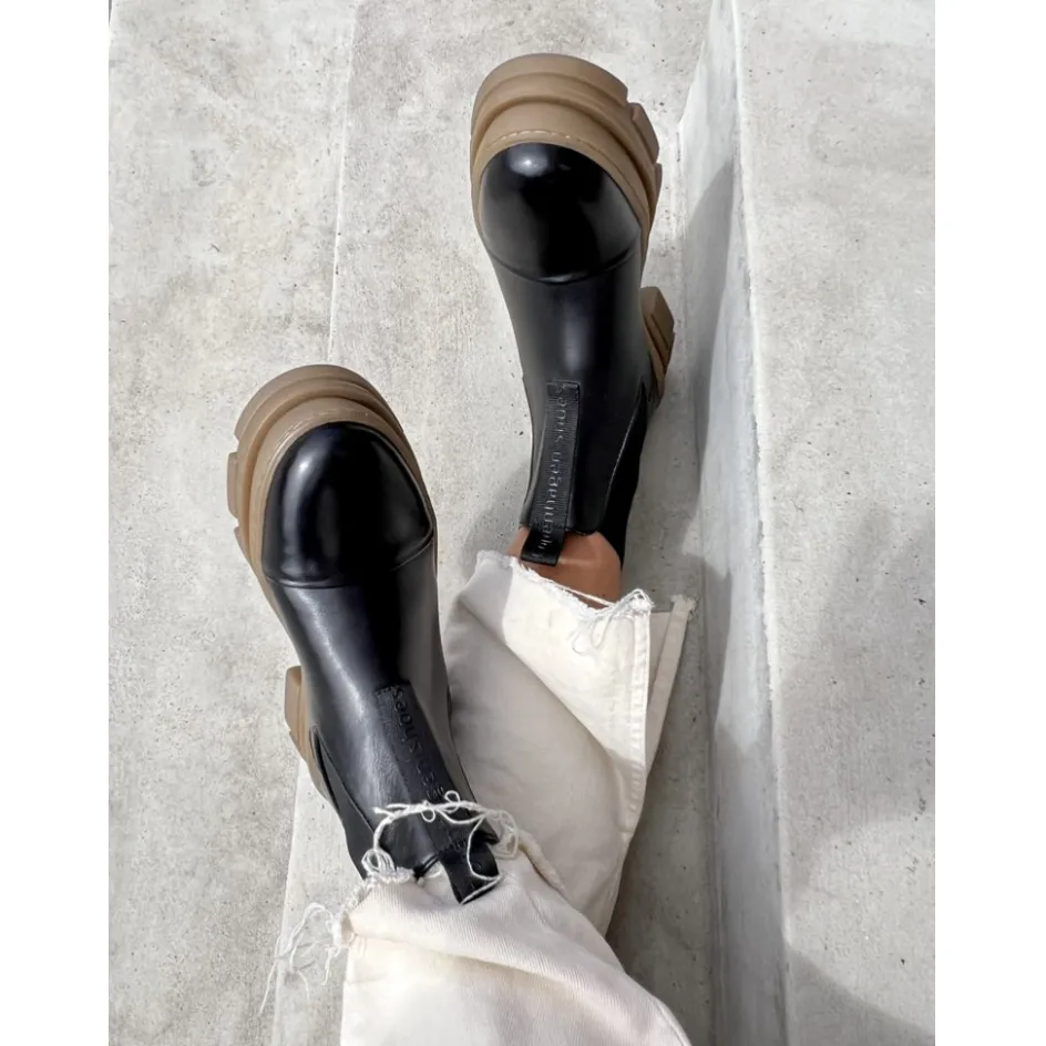 you_and_me_low___black_2.webp Copenhagen Shoes Chelsea Boots | Ankelstøvler*YOU AND ME LOW 22 - BLACK Youand me low 22 boot black