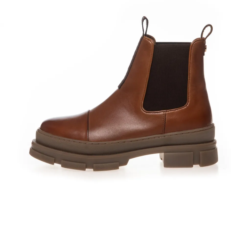 you_and_me_low___cognac_4.webp Copenhagen Shoes Chelsea Boots | Ankelstøvler*YOU AND ME LOW 22 - COGNAC Youand me low 22 boot cognac